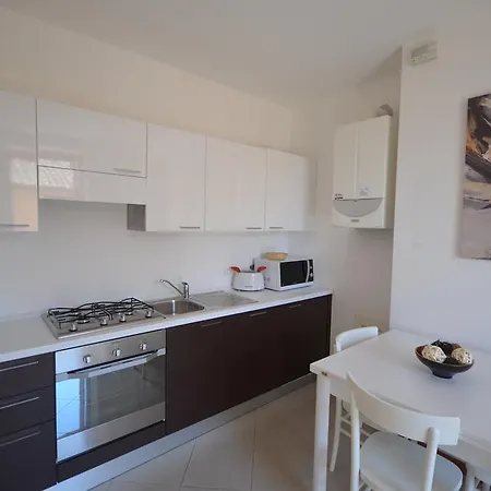 Leonardo House 2 * Varenna