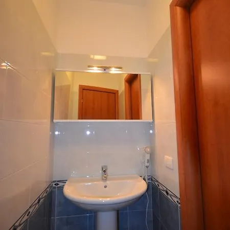 Casa vacanze Leonardo House 2 *