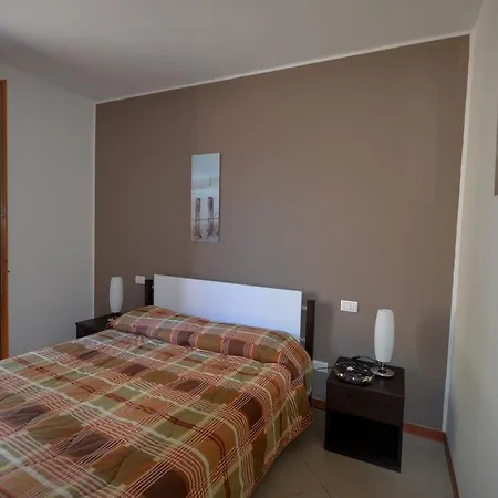 Leonardo House 2 Varenna