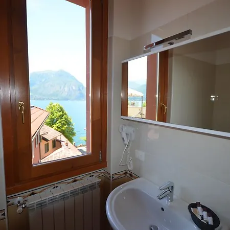 Leonardo House 2 * Varenna