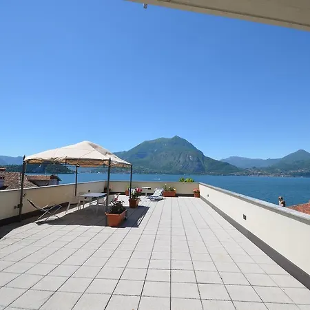 Vakantiehuis Leonardo House 2 *